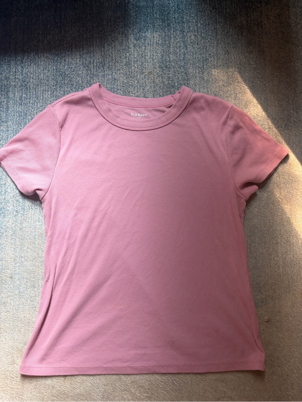 Old Navy Women's Rose Short Sleeve Crewneck Tee